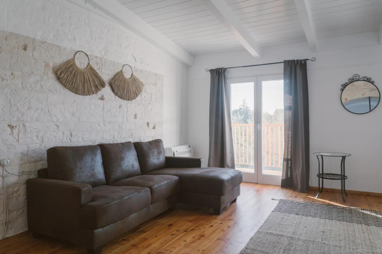 Trulli Harmonia Con Piscina - 알베르벨로 외부 사진