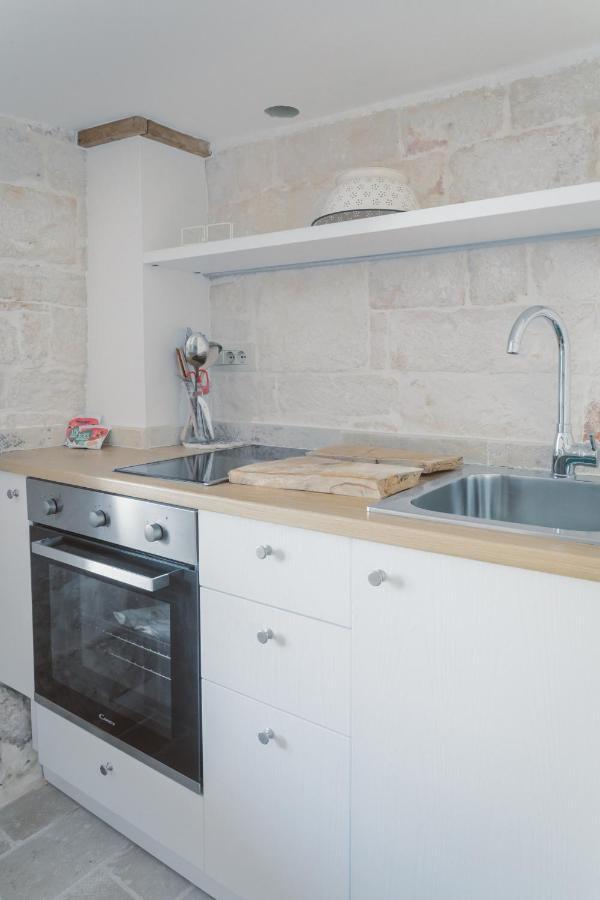Trulli Harmonia Con Piscina - 알베르벨로 외부 사진