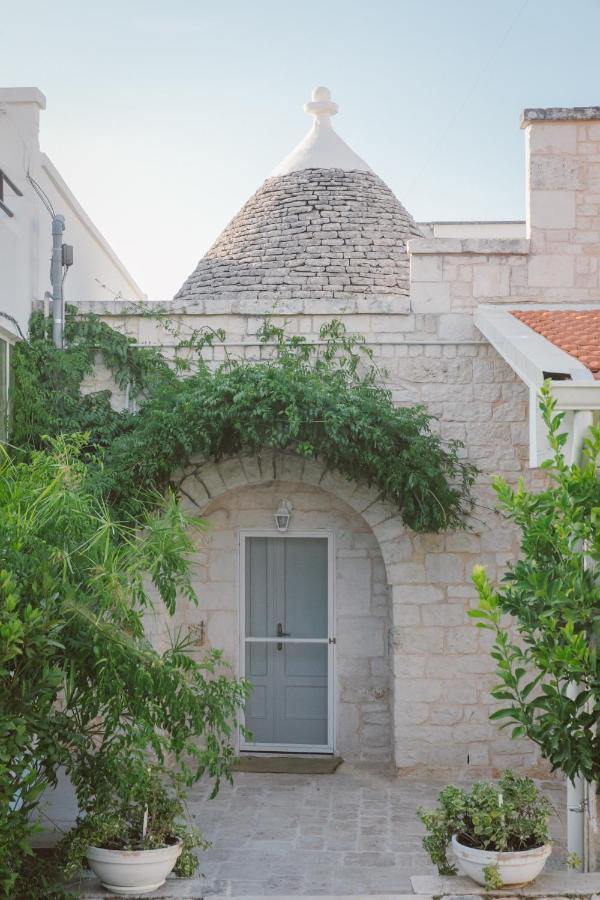 Trulli Harmonia Con Piscina - 알베르벨로 외부 사진